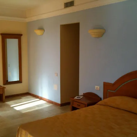 Le Ginestre 4* Pula